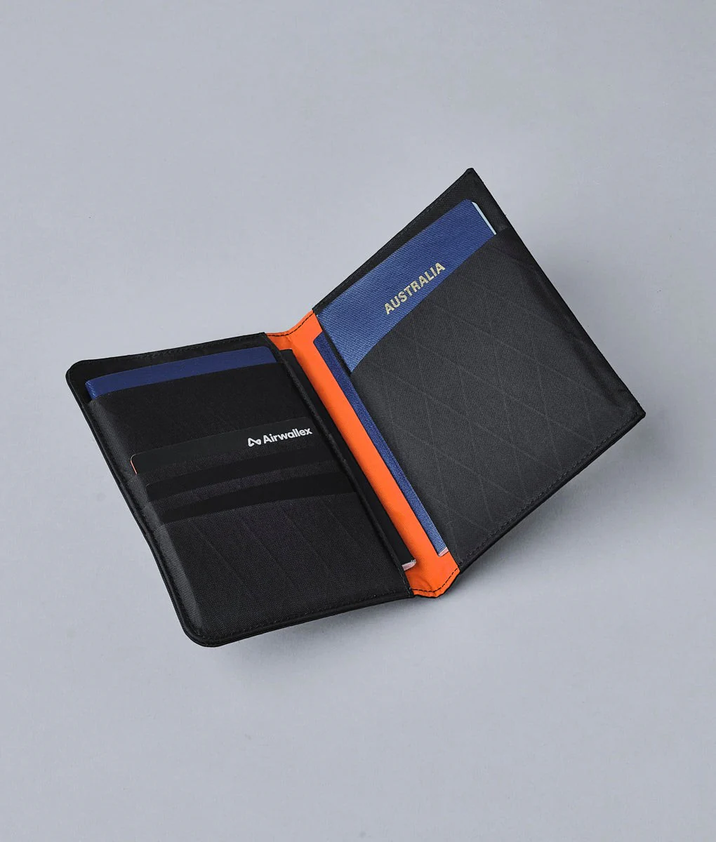 Ark Bifold Passport Wallet - Image 11