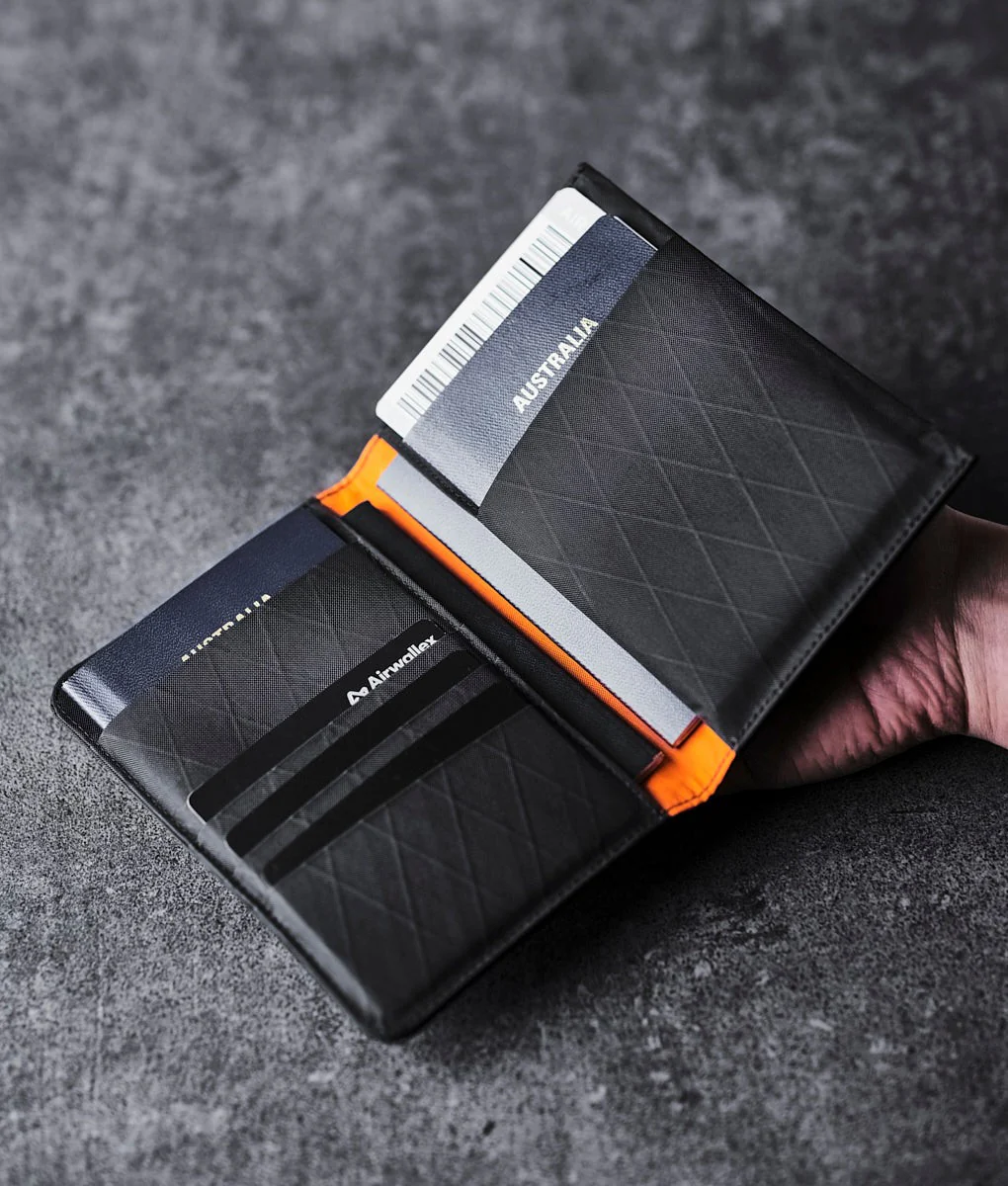 Ark Bifold Passport Wallet - Image 6