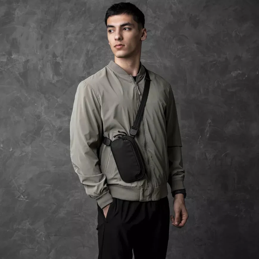 Bravo Passport Pouch - Image 2