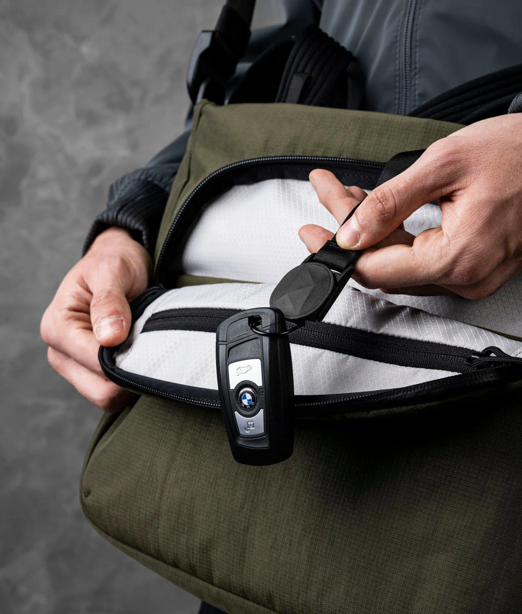 Bravo Tote V2 12 L - Image 26