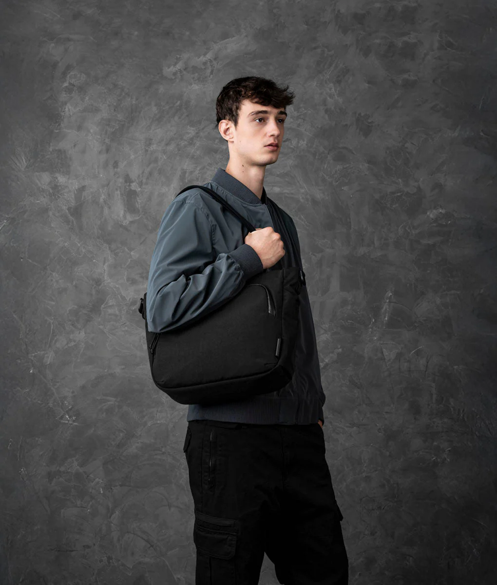 Bravo Tote V2 12 L - Image 3