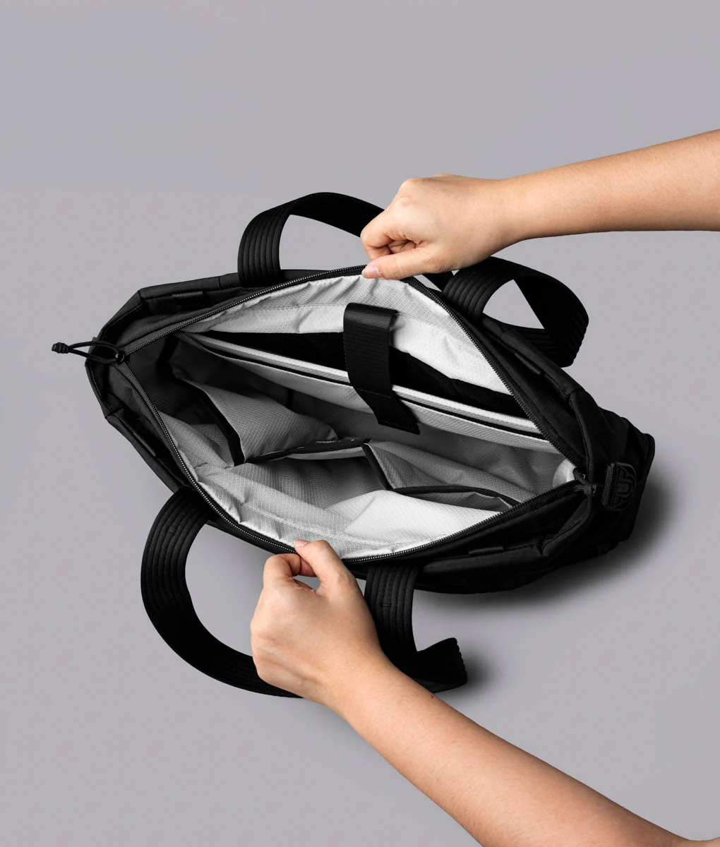 Bravo Tote V2 14 L - Image 12