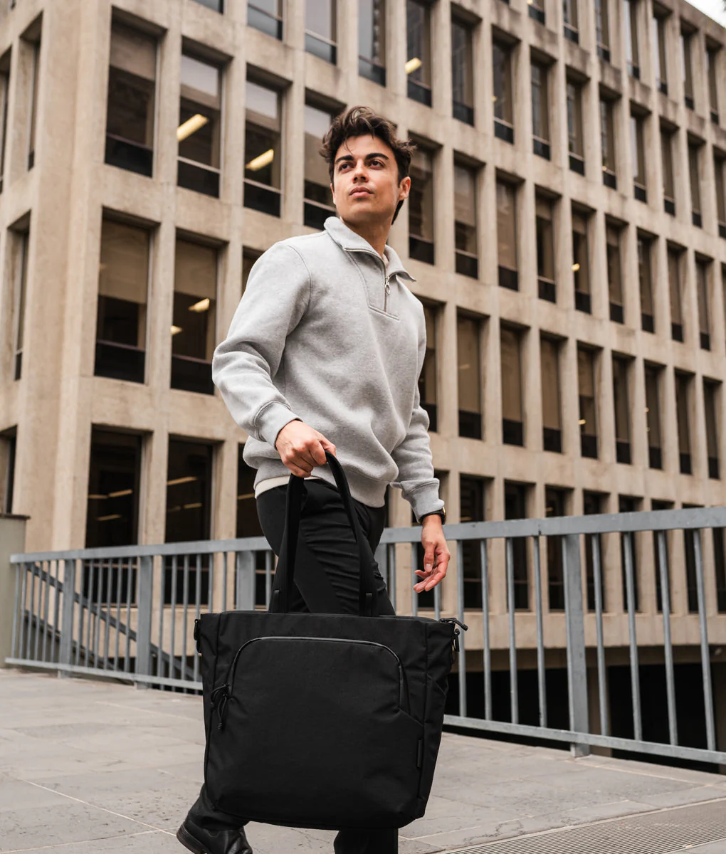 Bravo Tote V2 14 L - Image 20