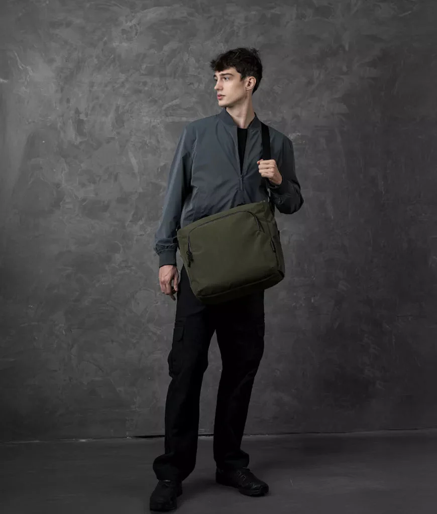 Bravo Tote V2 14 L - Image 22