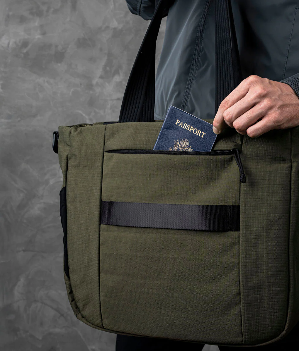 Bravo Tote V2 14 L - Image 28