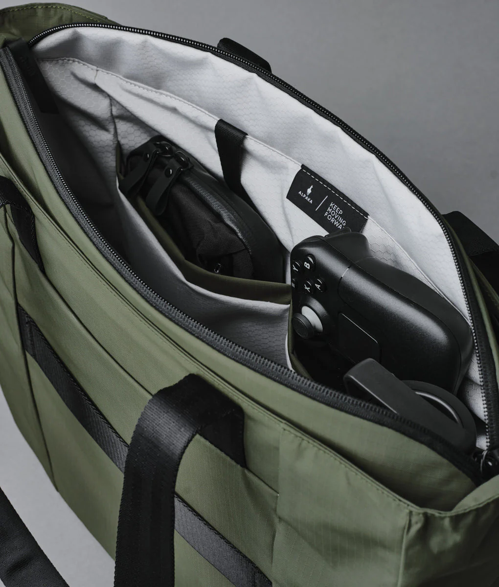 Metro Tote - Image 23