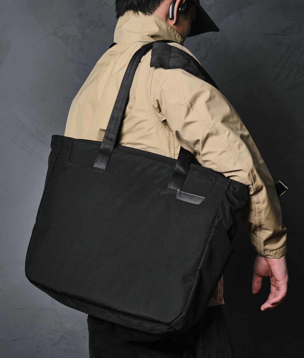 Metro Tote - Image 7