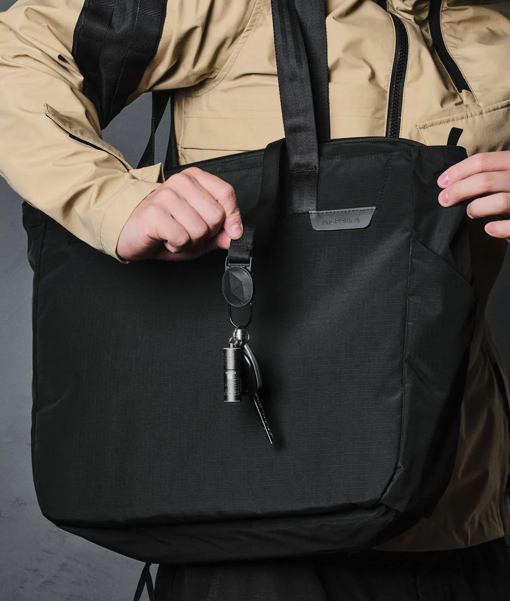 Metro Tote - Image 9