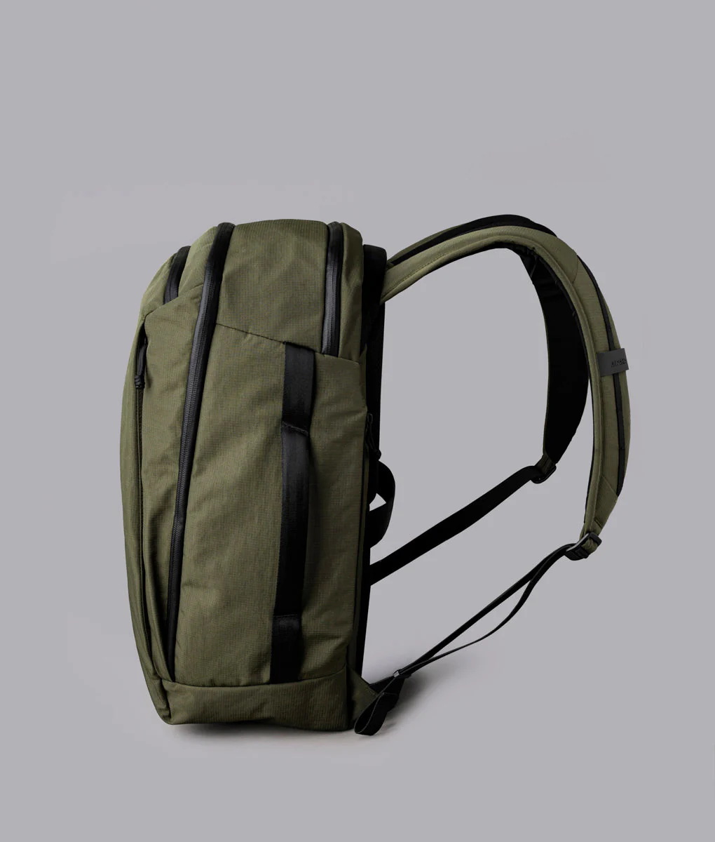 Traverse Backpack 30 L - Image 2
