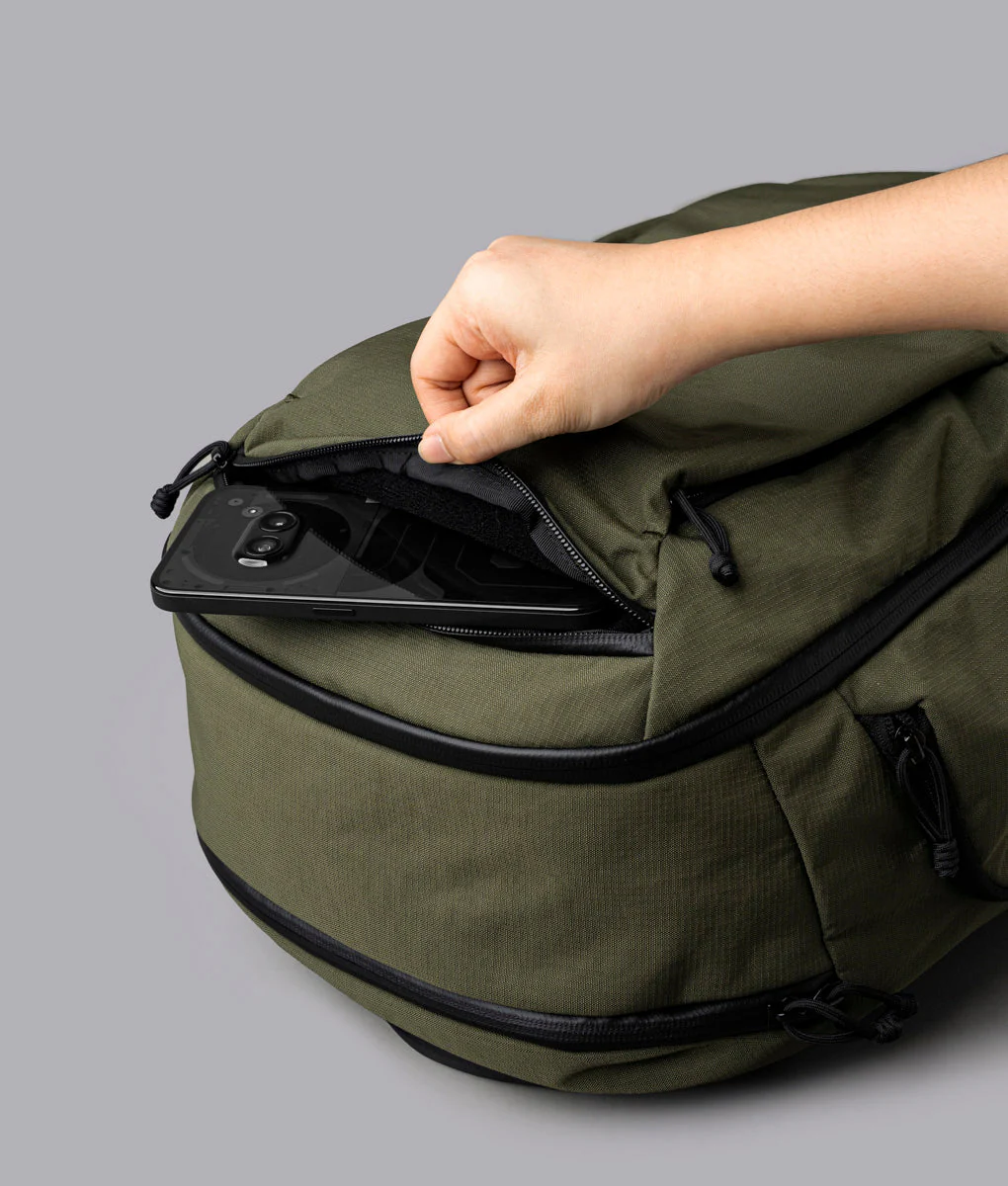Traverse Backpack 30 L - Image 9