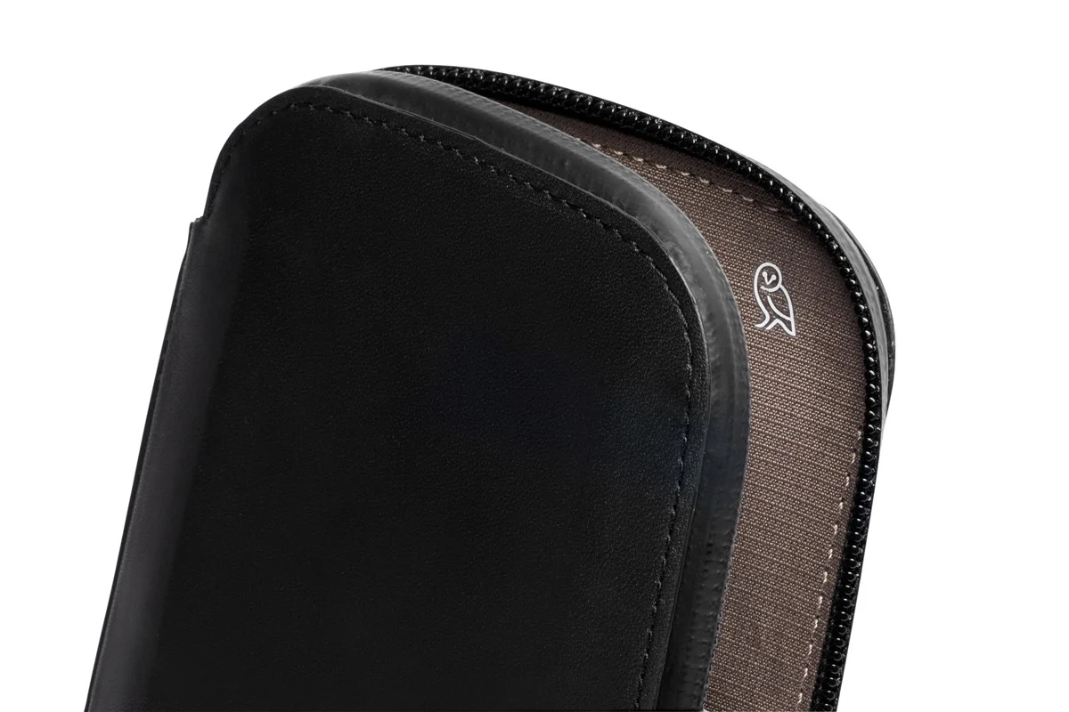Venture Phone Pocket - Image 17