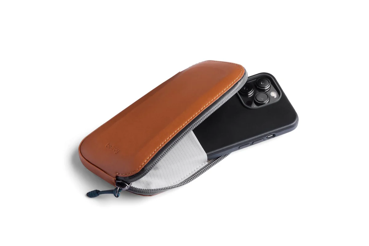 Venture Phone Pocket - Image 3