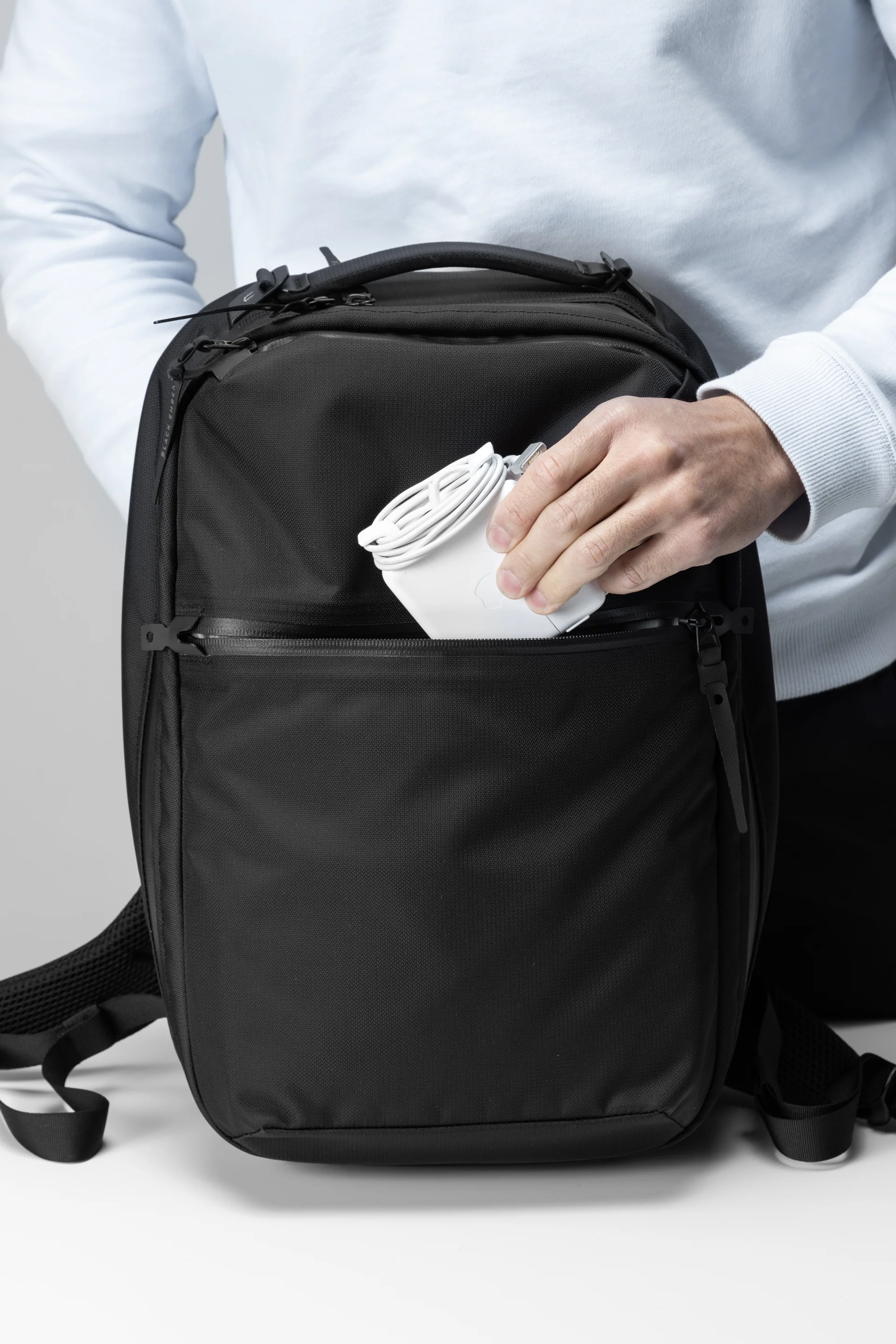 Citadel R3 20 L Backpack - Image 15