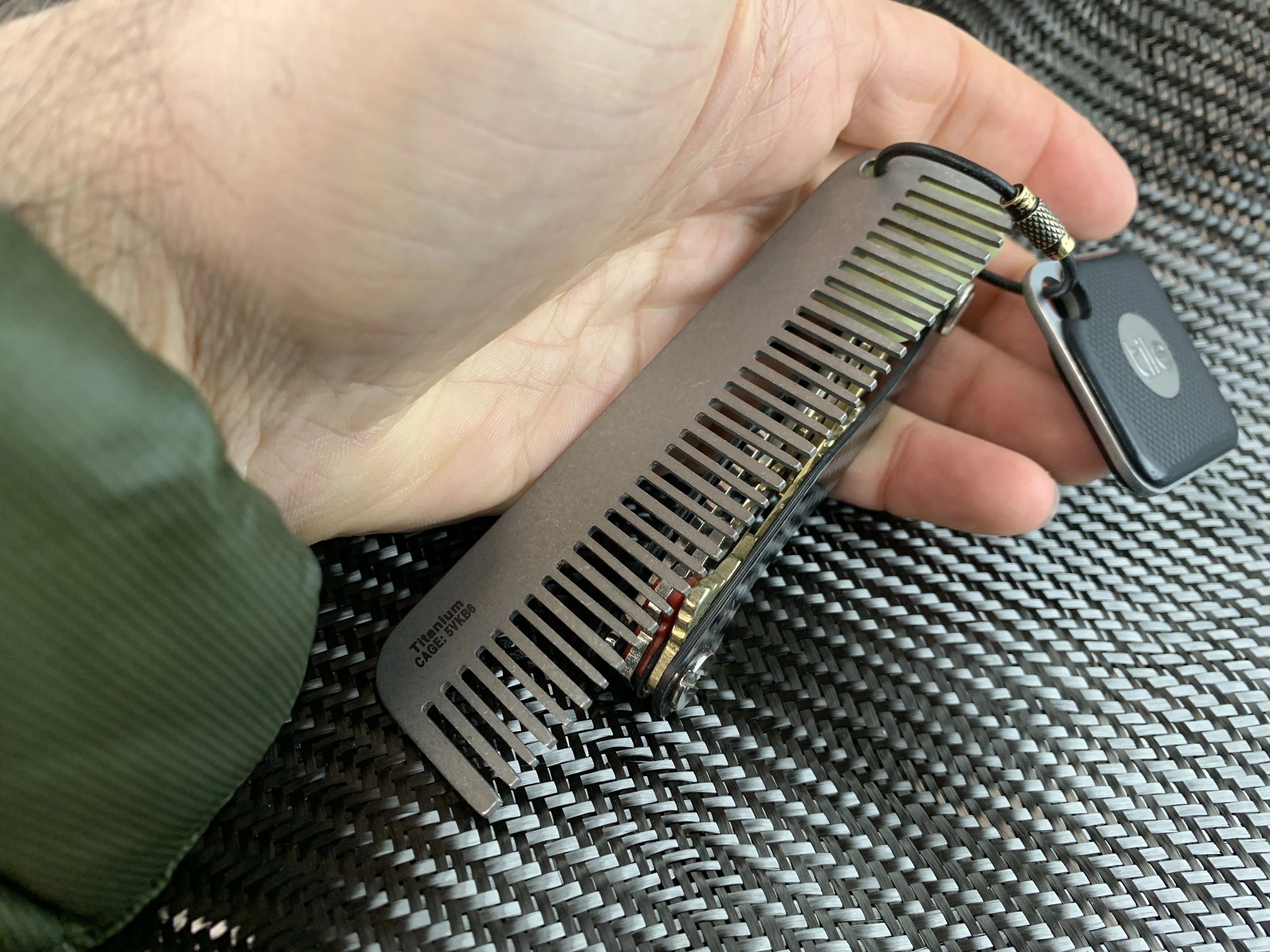 Exclusive Titanium Comb - Image 5