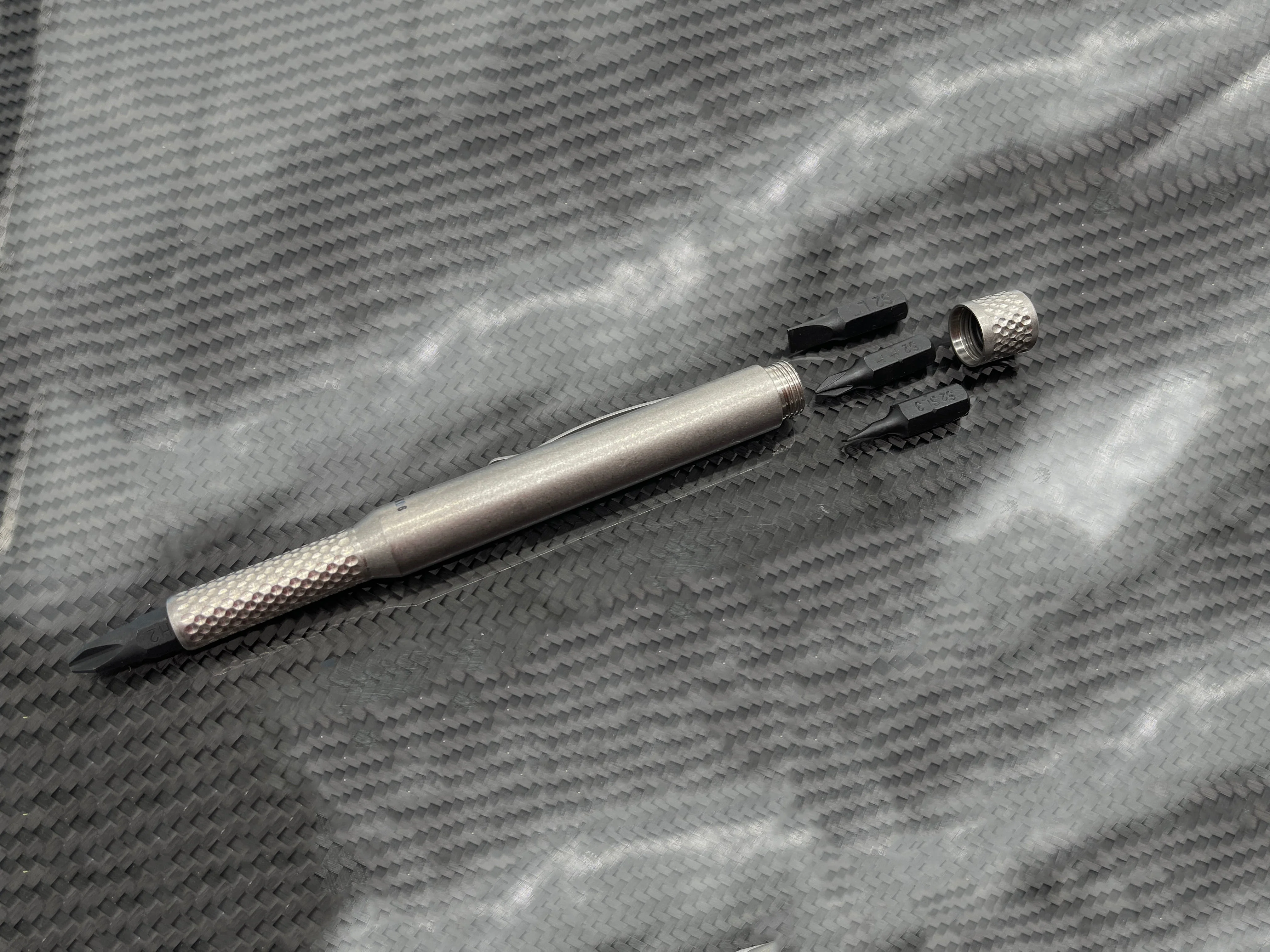 Pen Driver Titanium (Gen 2) - Image 6