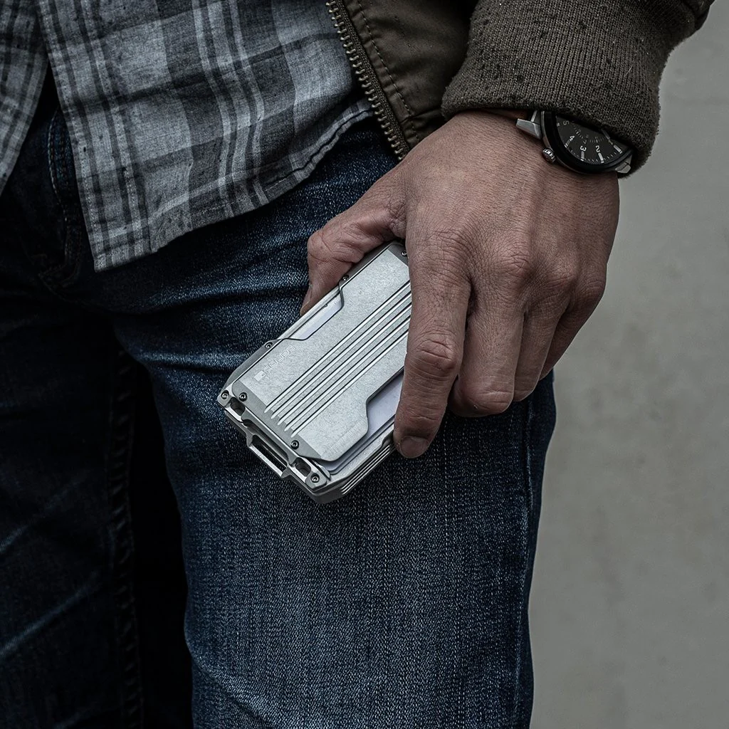 A10 Adapt Wallet - Image 47