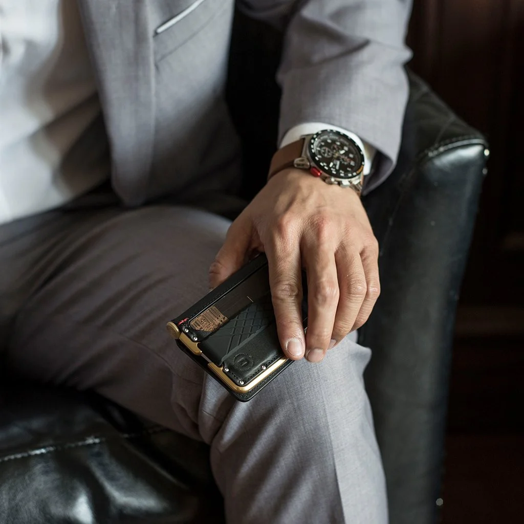 D007 Goldfinger Pen Wallet - Image 5