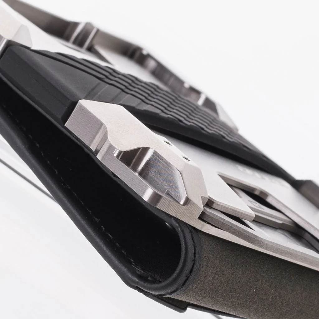 M1 Maverick Titanium Tactical Bifold Wallet - Image 11