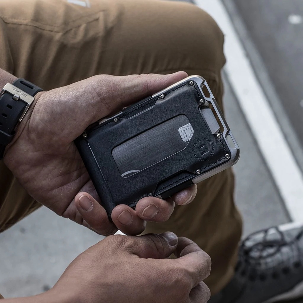 M1 Maverick Titanium Tactical Bifold Wallet - Image 21
