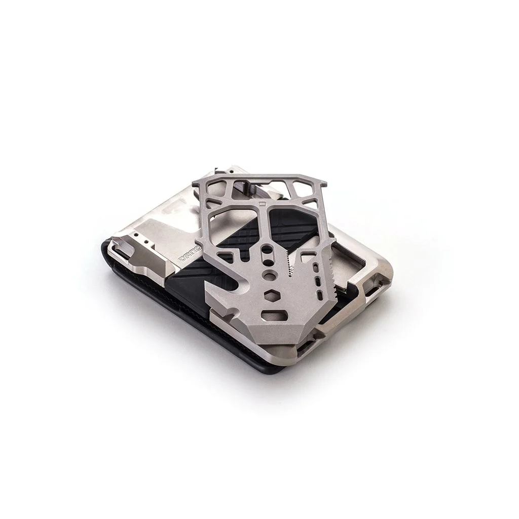 M1 Maverick Titanium Tactical Bifold Wallet - Image 9