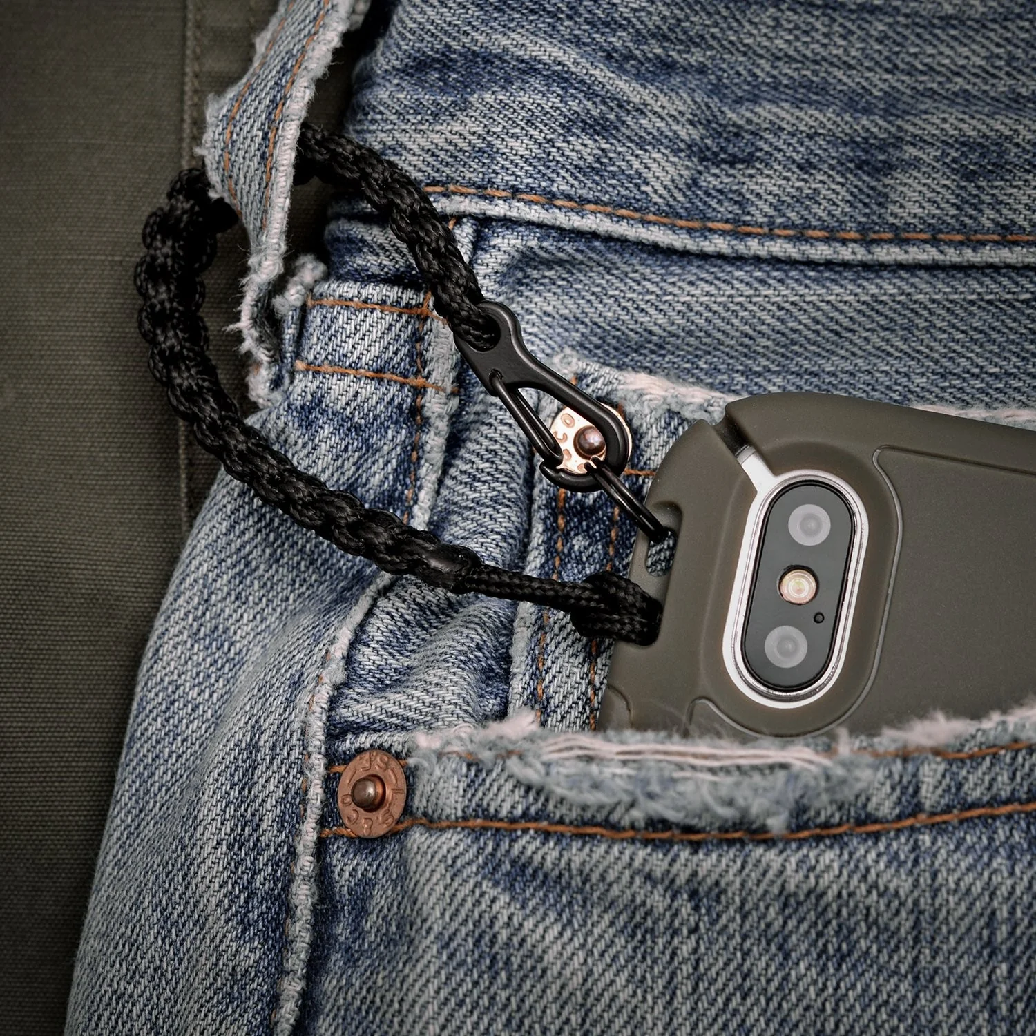 Sling - Image 6