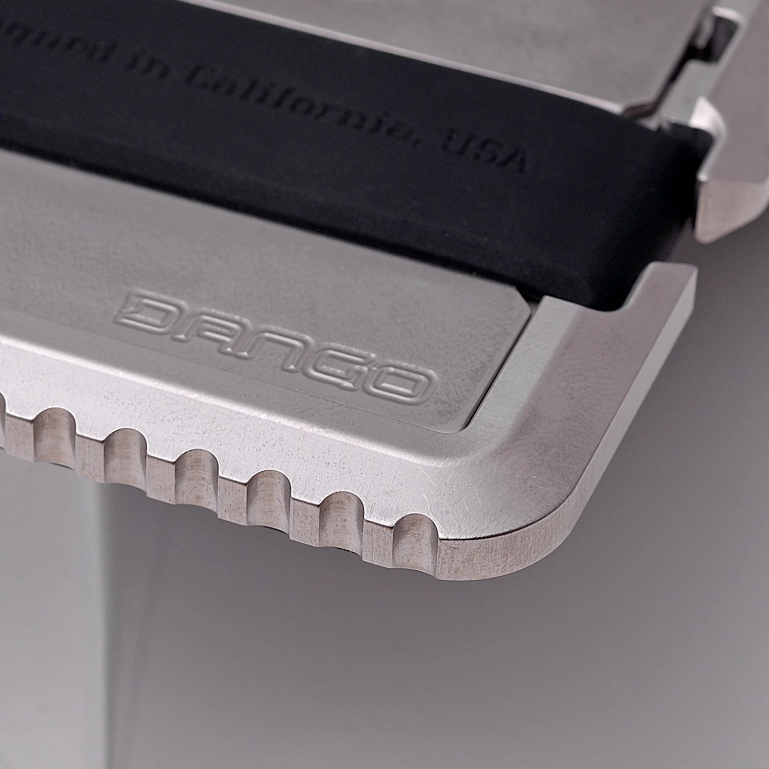 T02 Tactical Titanium Wallet - Image 10