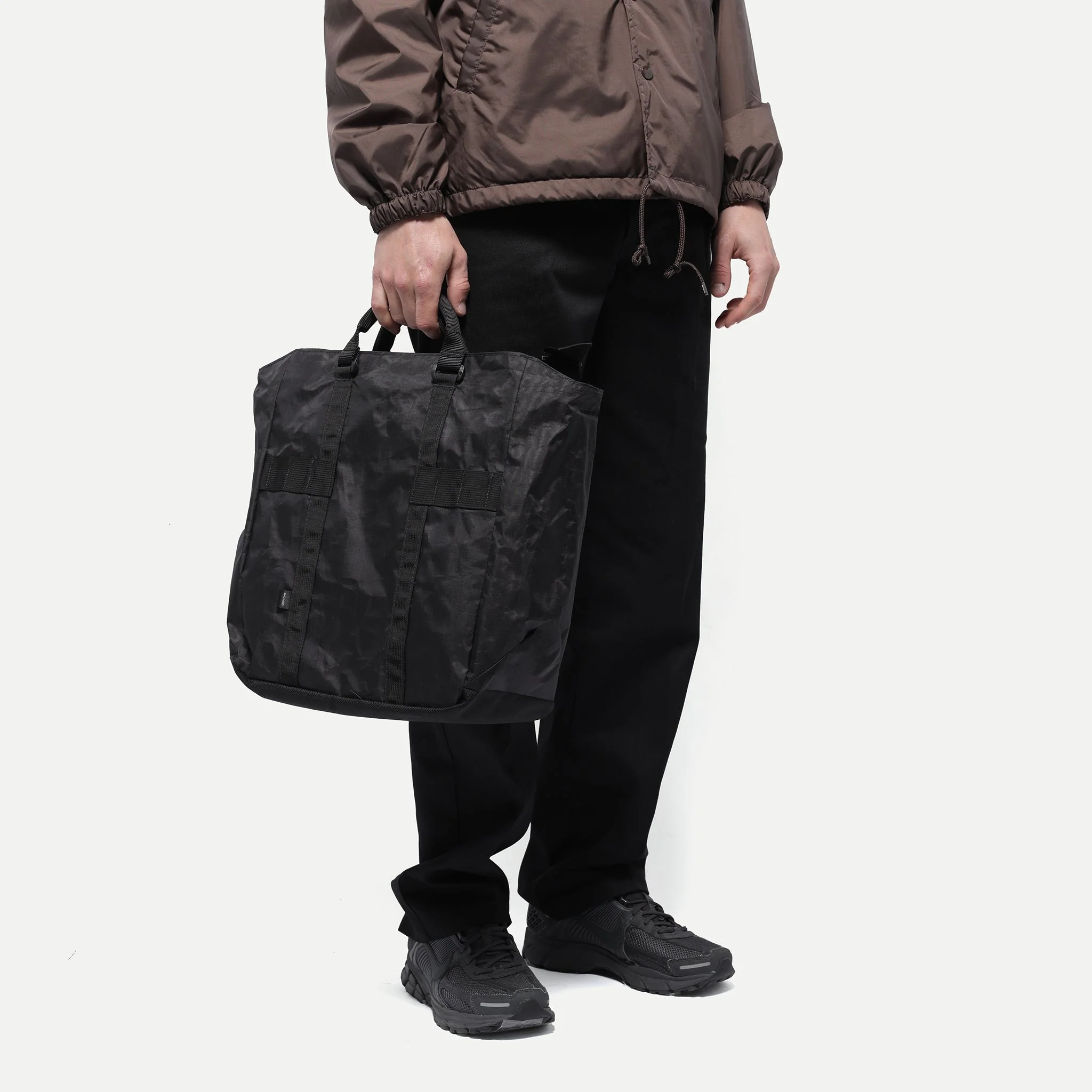 Utility Tote Portrait Dyneema - Image 10