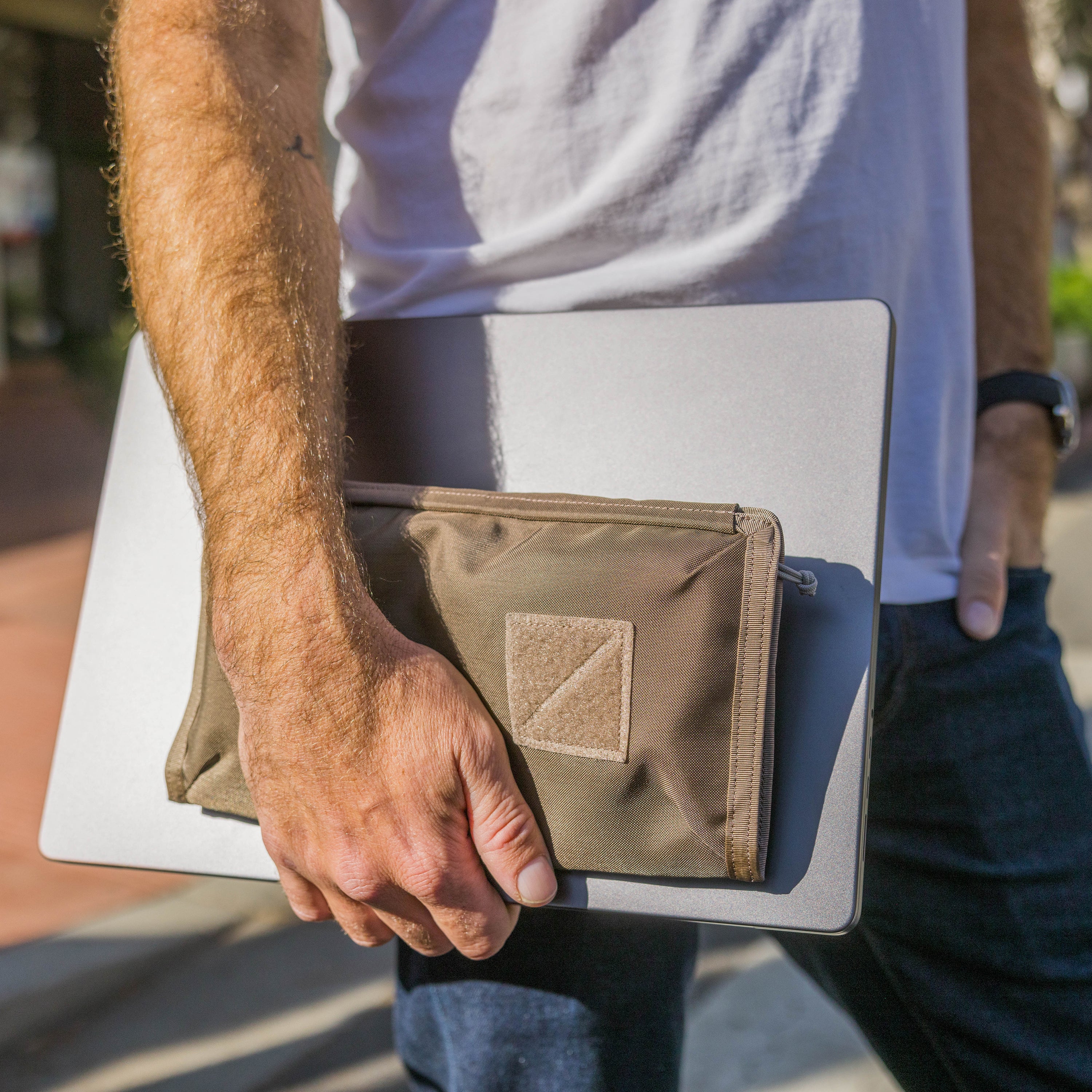 Civic Access Pouch 1 L - Image 48