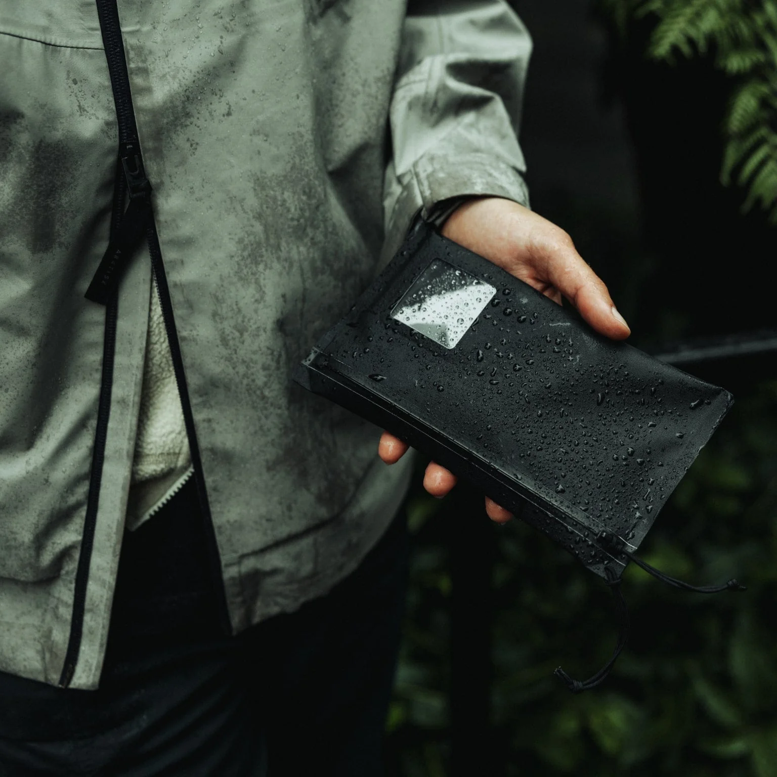 Element Flat Pouch - Image 19