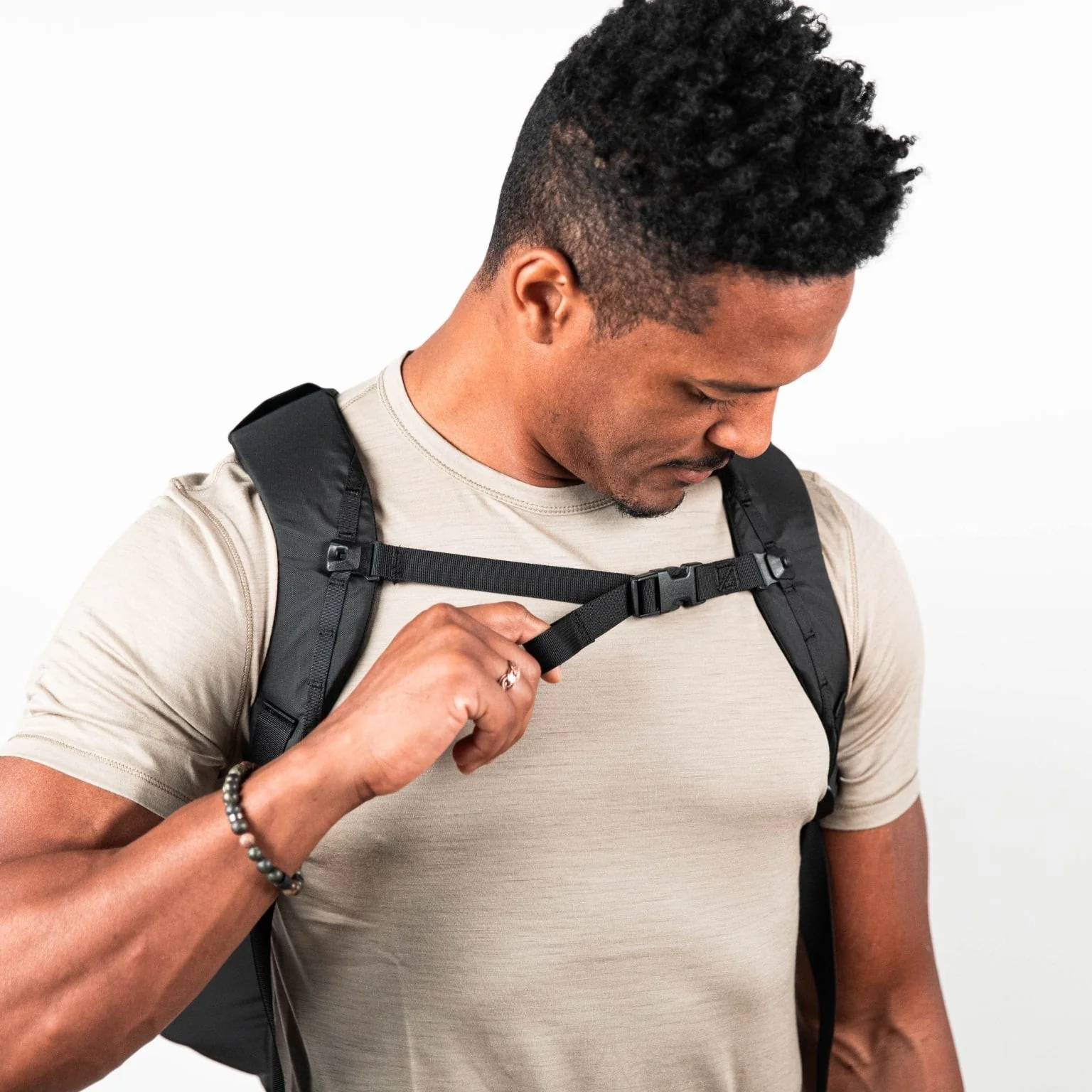 Mountain Panel Loader 22 L Backpack (Previous version) - Image 15