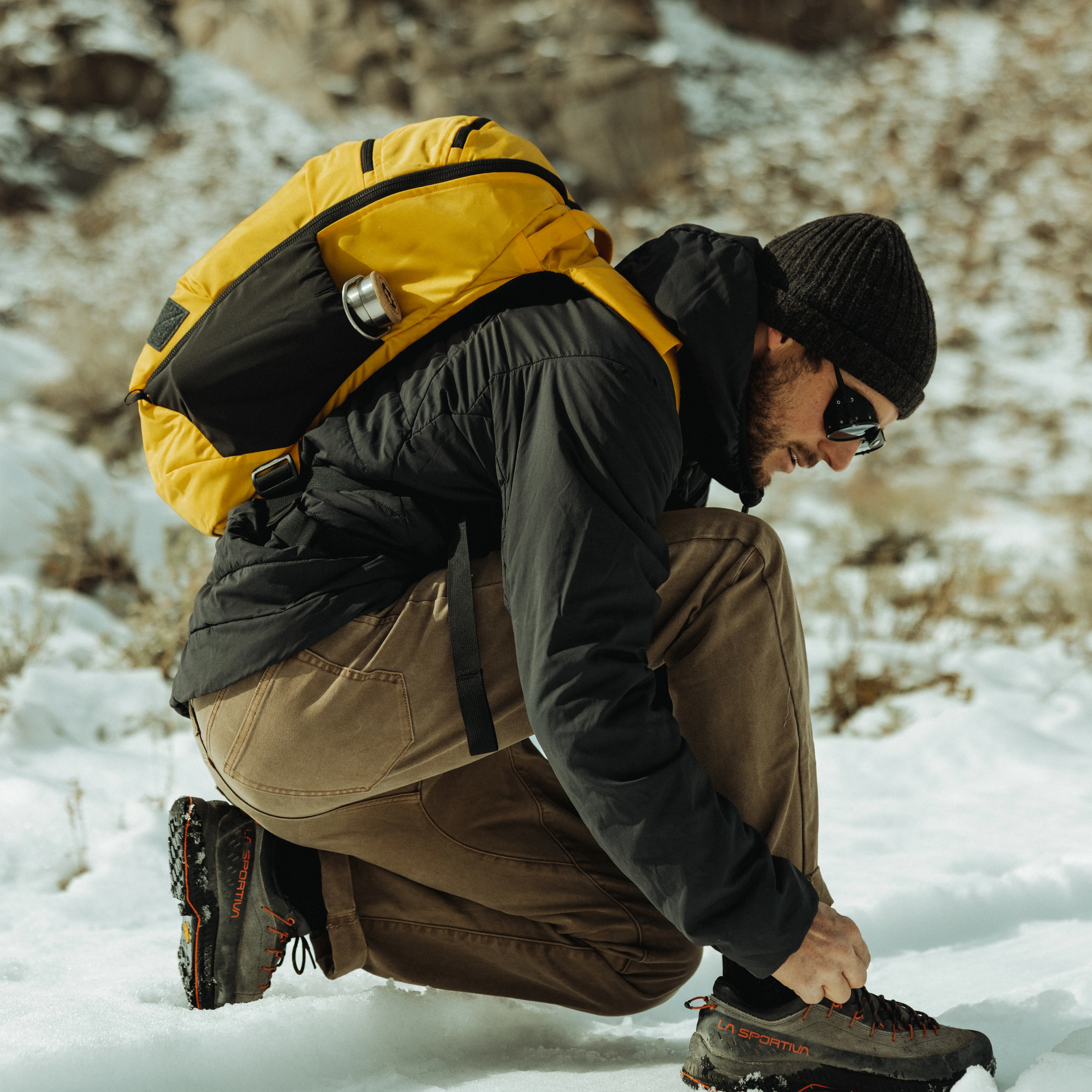 Mountain Panel Loader 22 L Backpack (Previous version) - Image 38