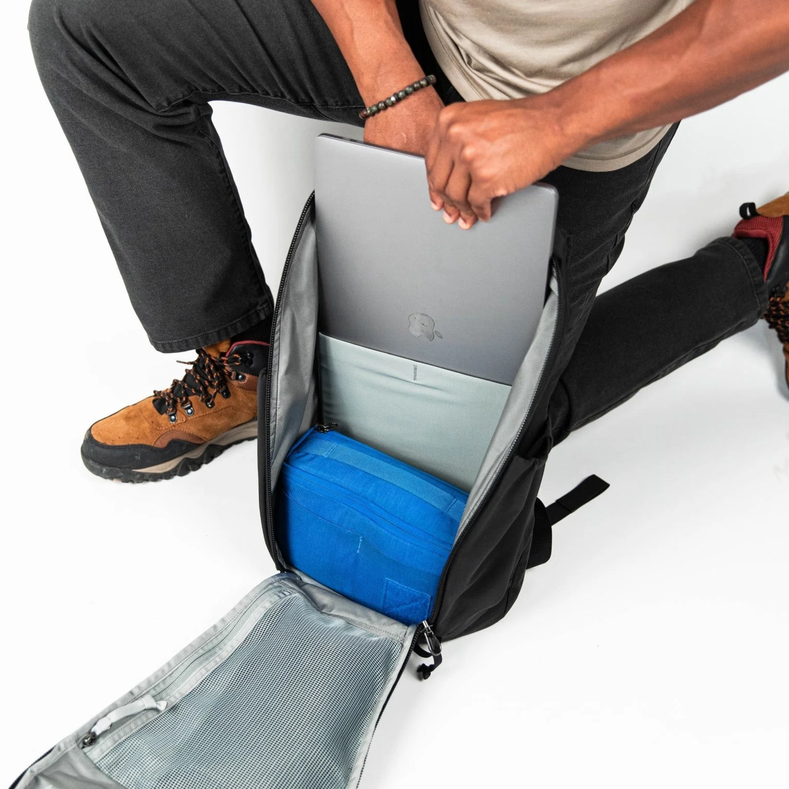 Mountain Panel Loader 22 L Backpack (Previous version) - Image 6