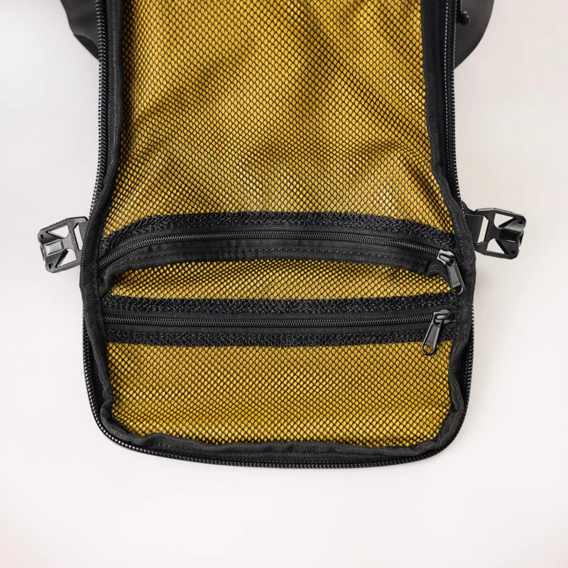Clamshell 25 Backpack - Image 8