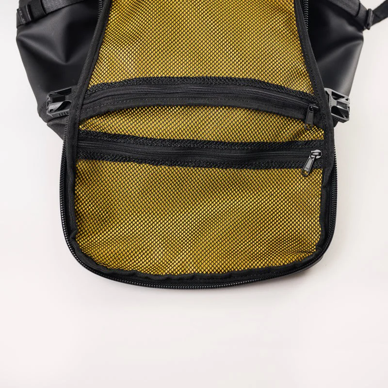 Clamshell 38 Backpack - Image 15