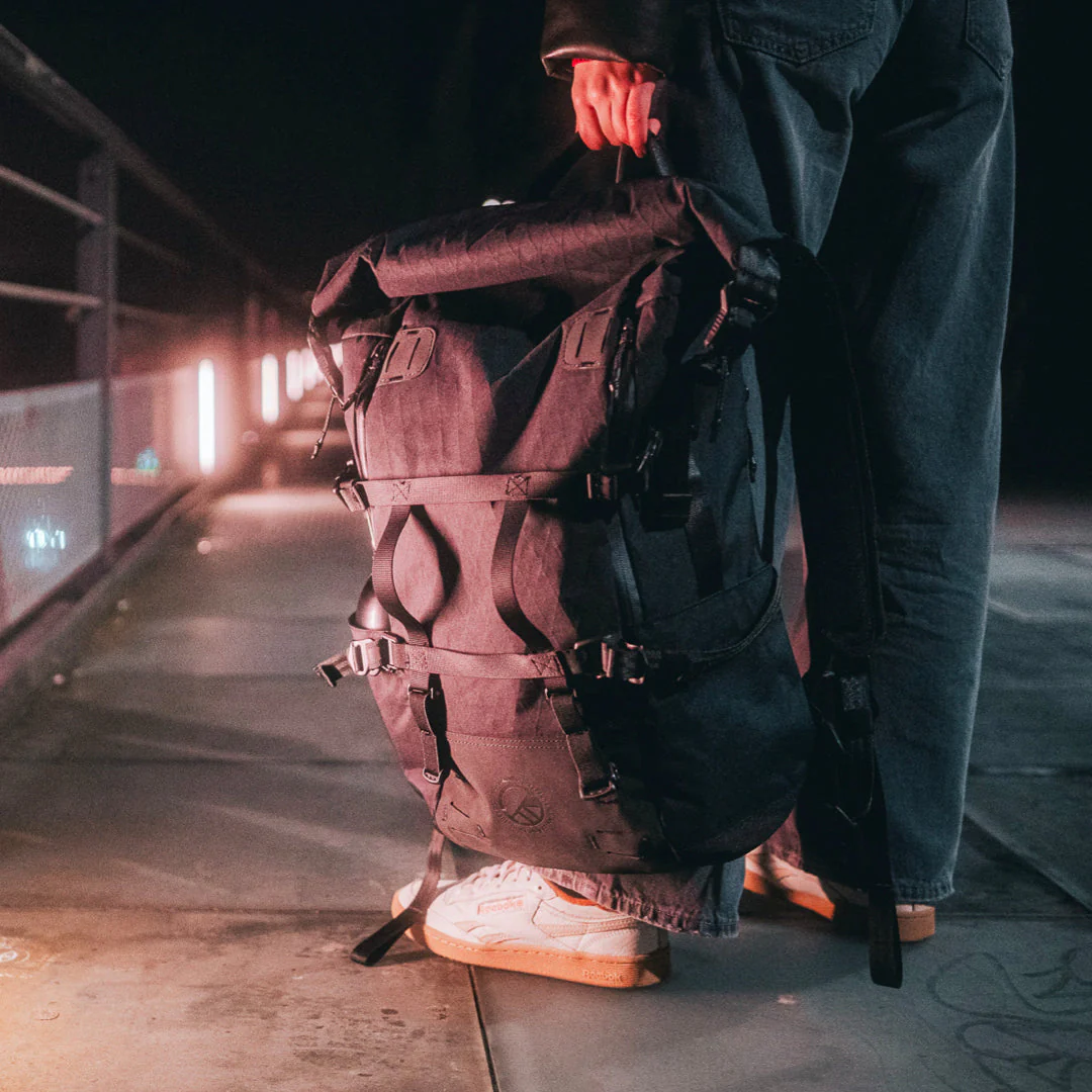 Rolltop 25 Backpack - Image 35