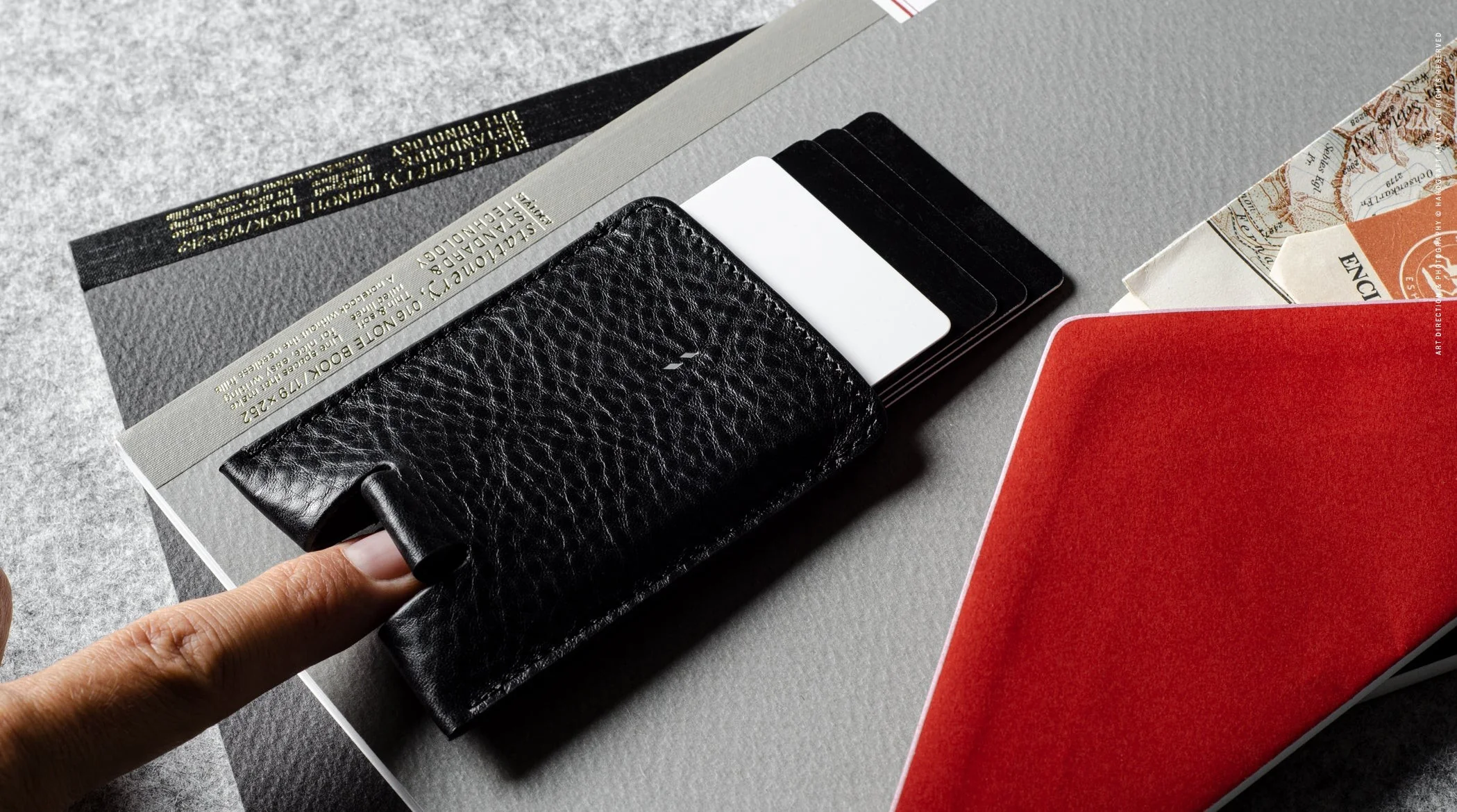 Push Card Case - Image 15