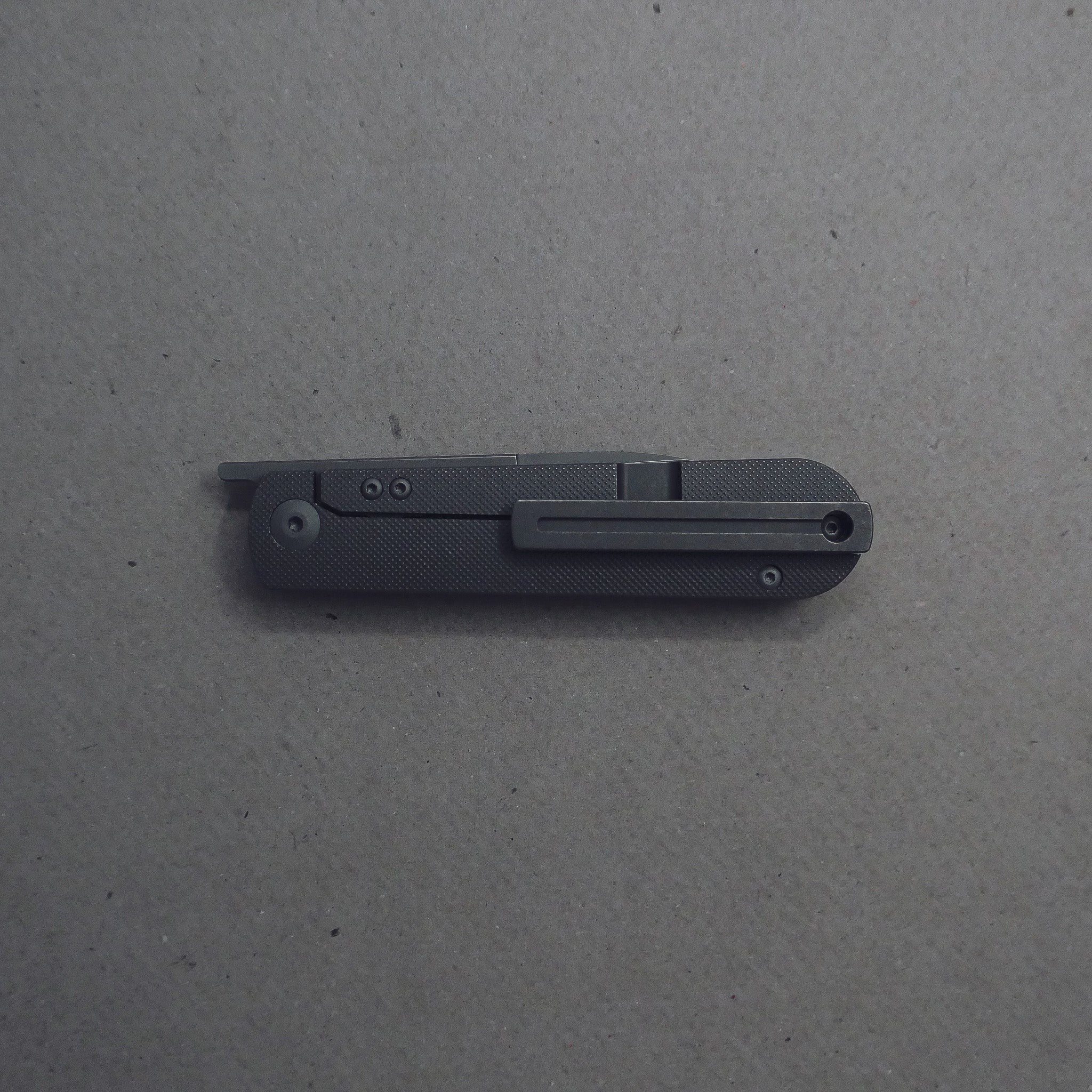 18 Knife - Image 20
