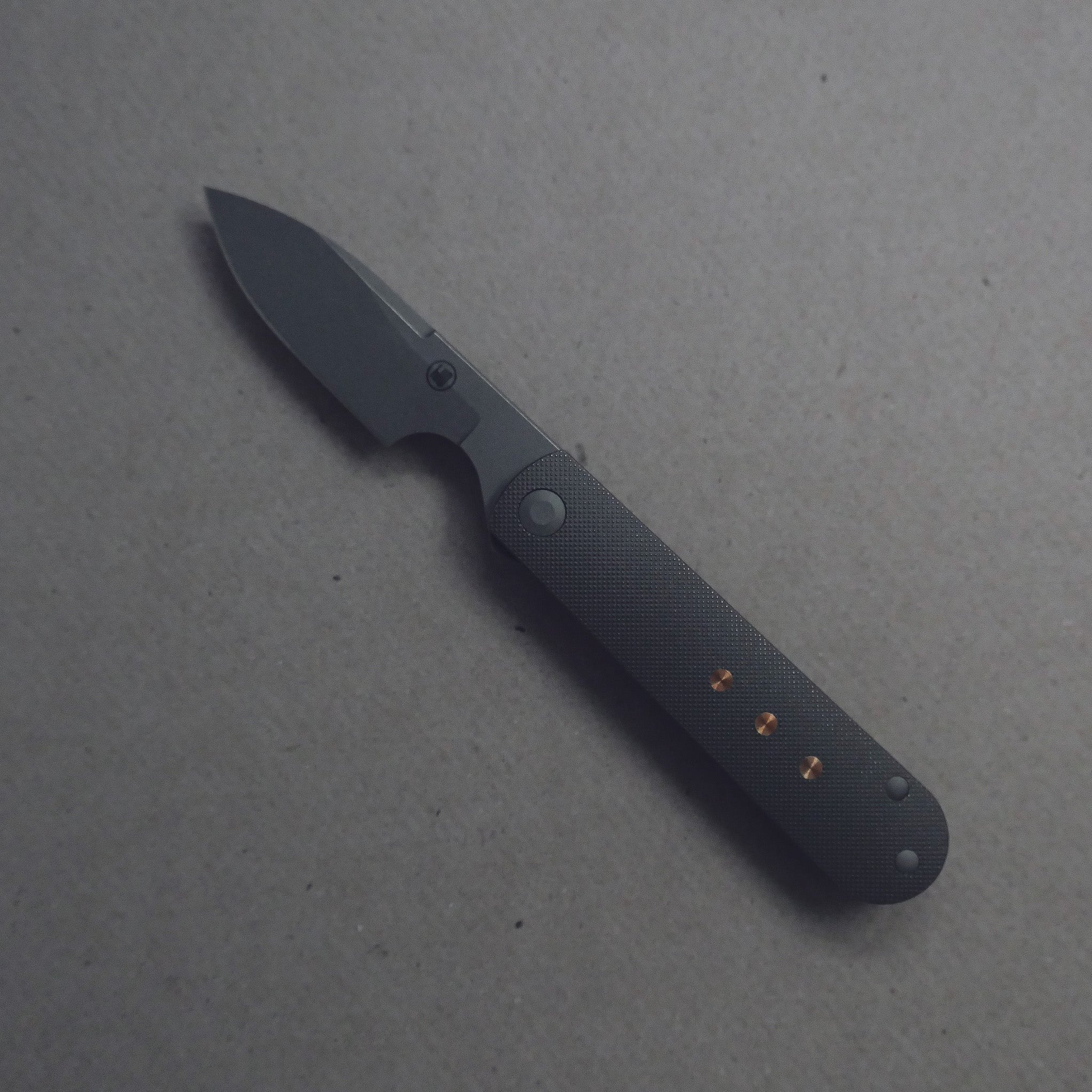 18 Knife - Image 24