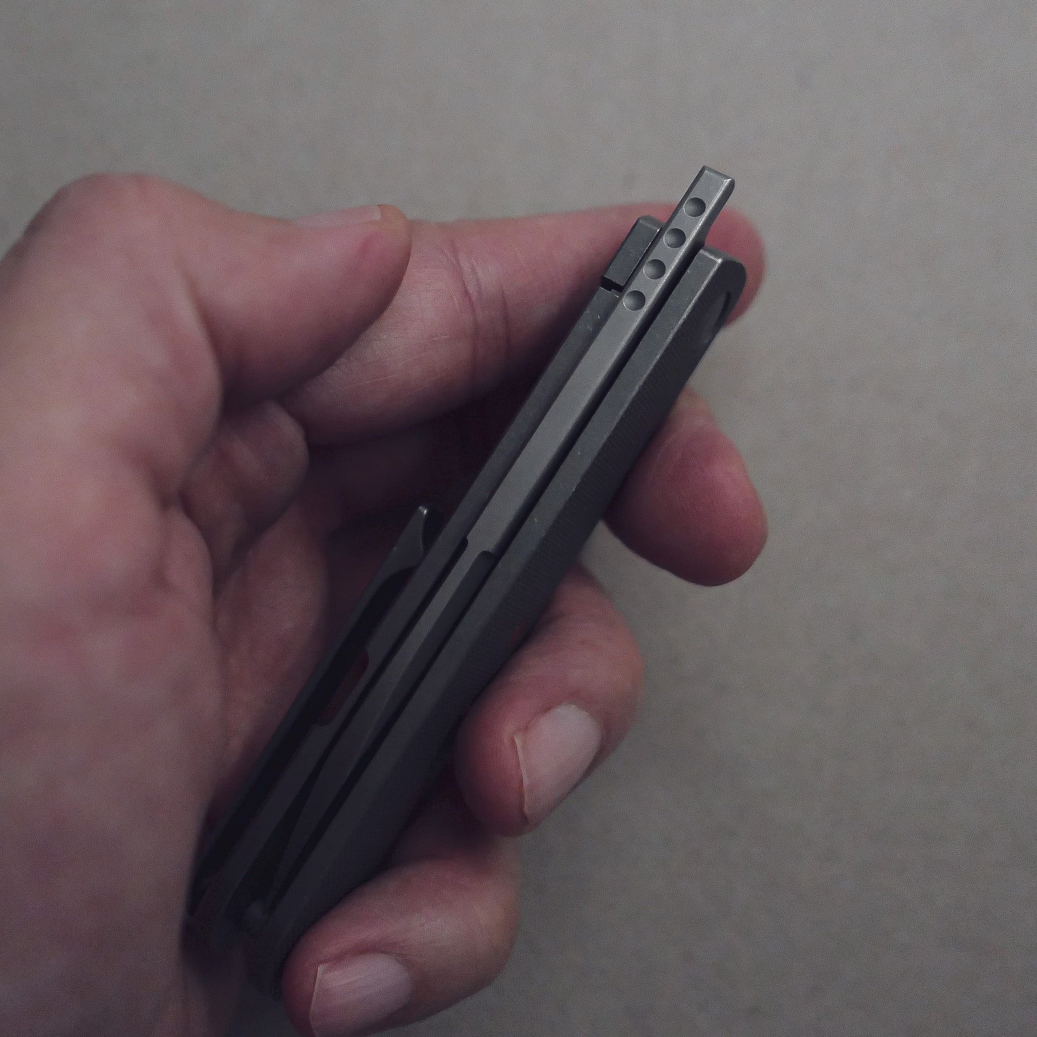 18 Knife - Image 30