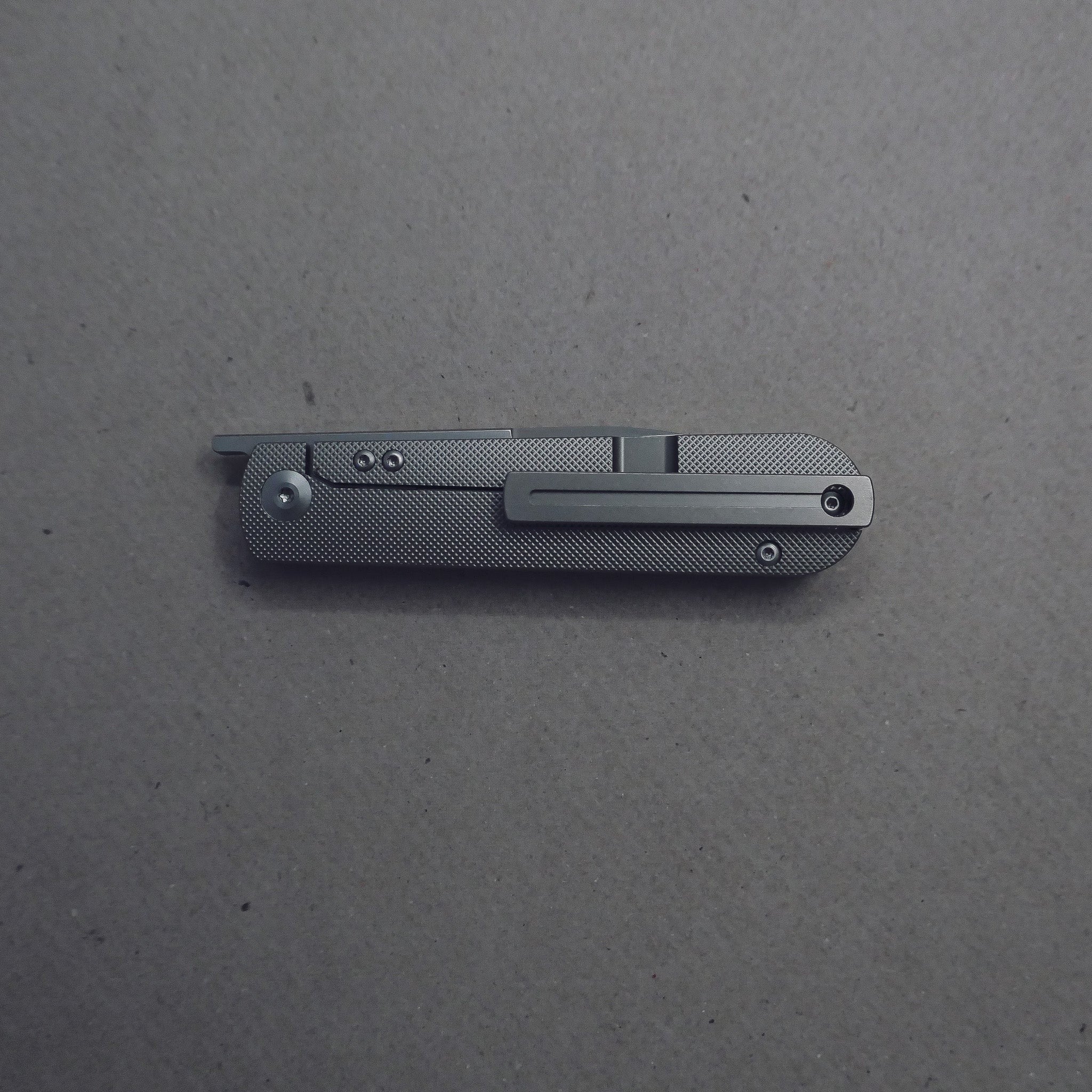 18 Knife - Image 4