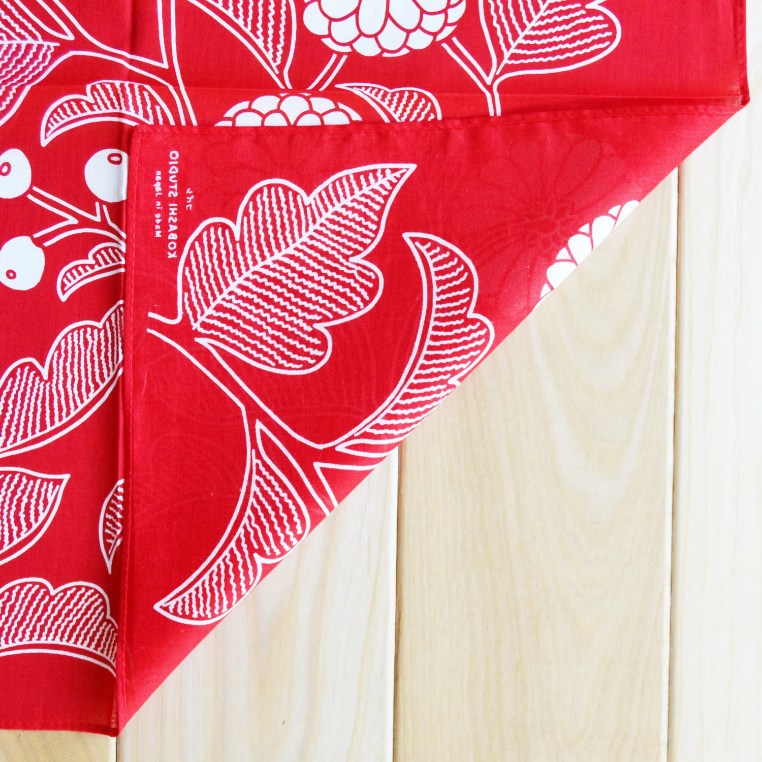 Chrysanthemum Bandana - Image 6