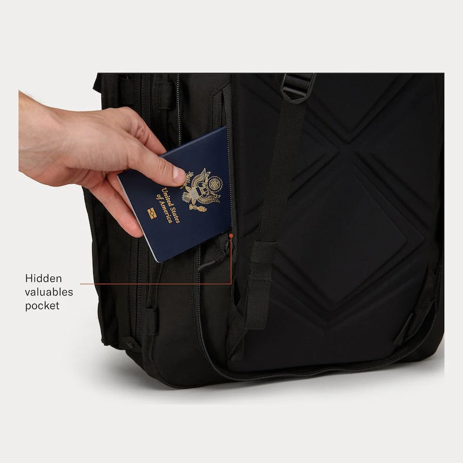 Carry-on 3.0 Bag - Image 12