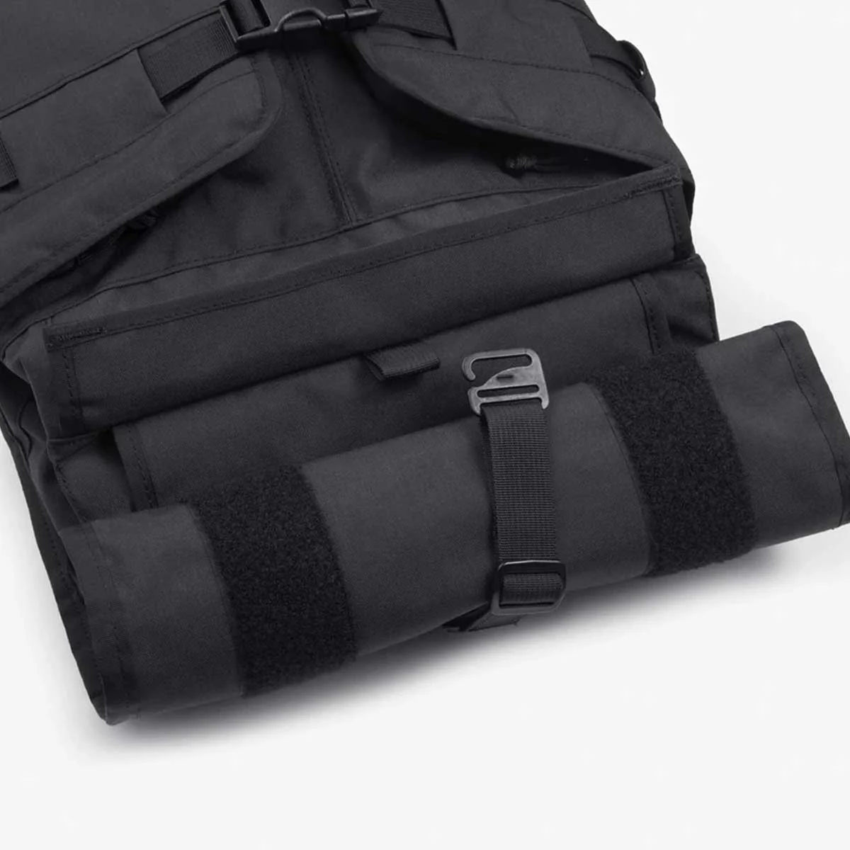 Rhake Backpack - Image 10