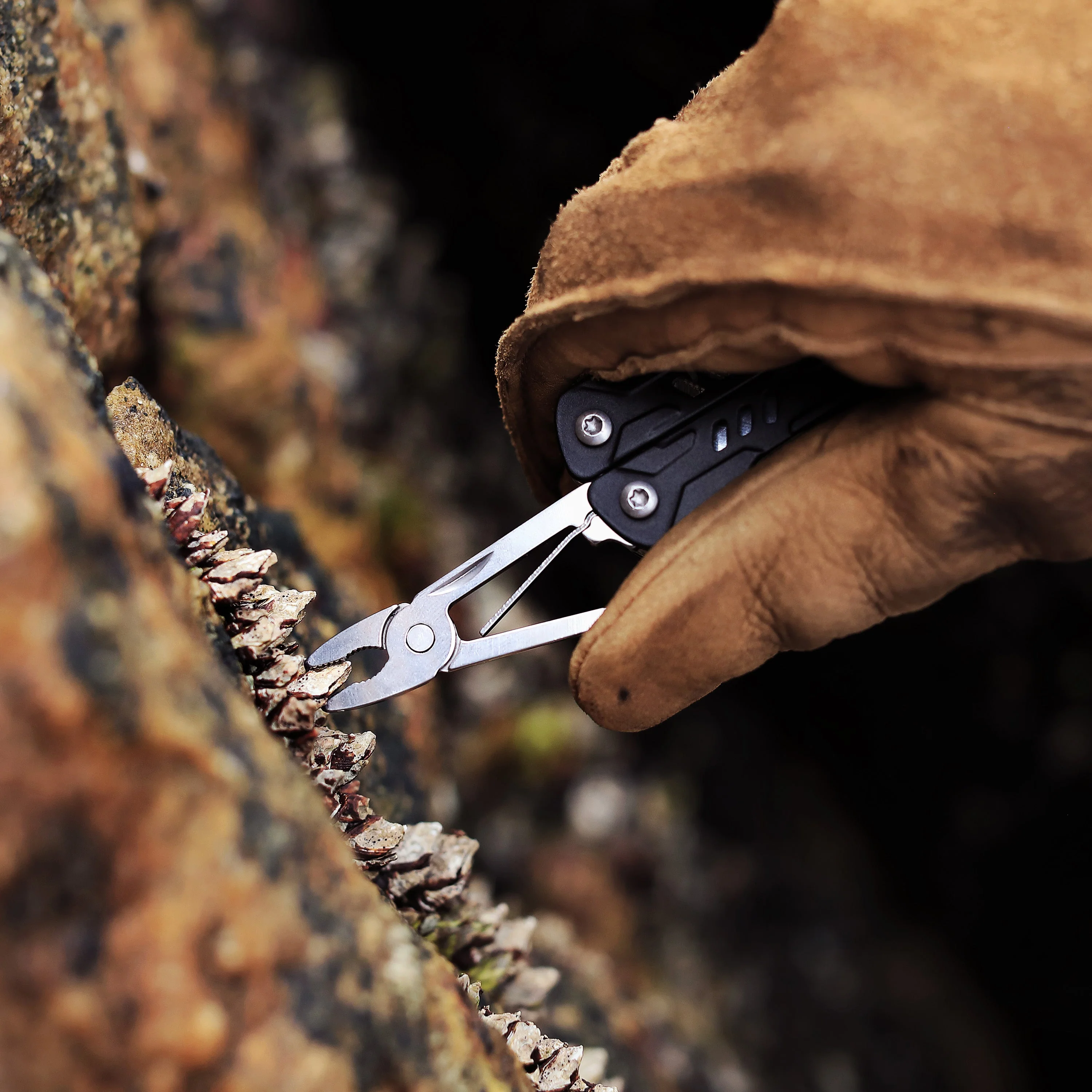 Mini Sailor Scissors Multi-Tool - Image 13