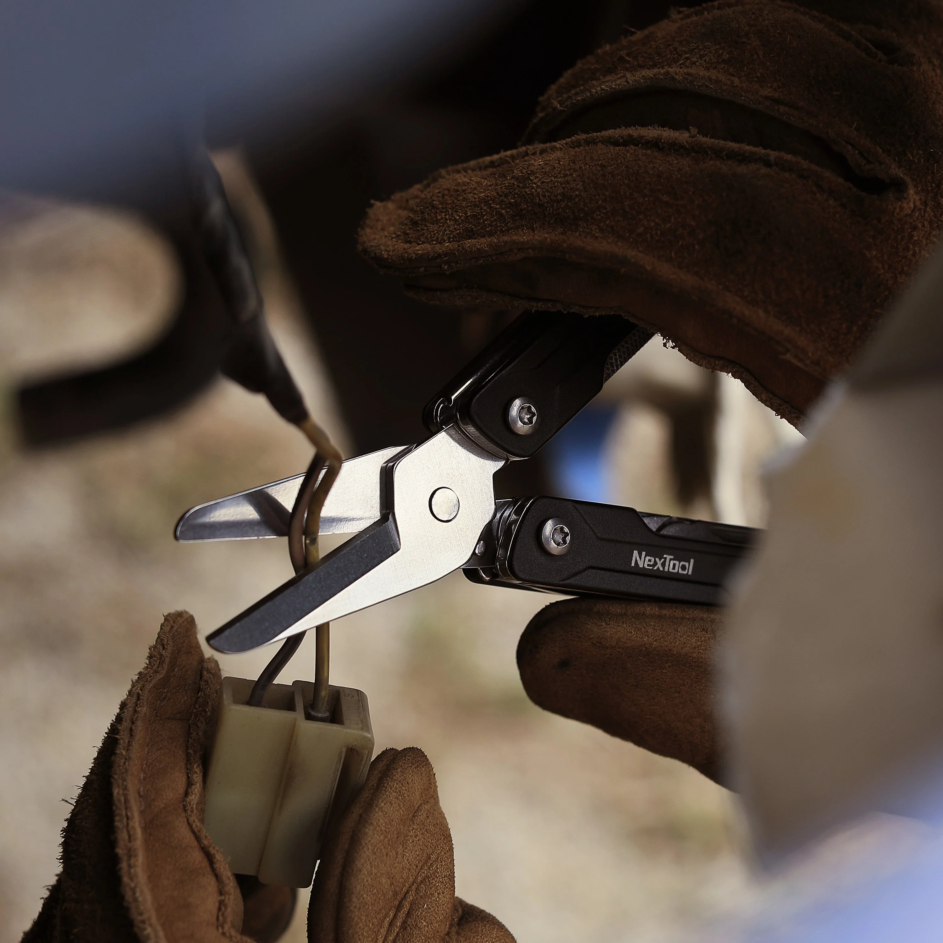 Mini Sailor Scissors Multi-Tool - Image 7