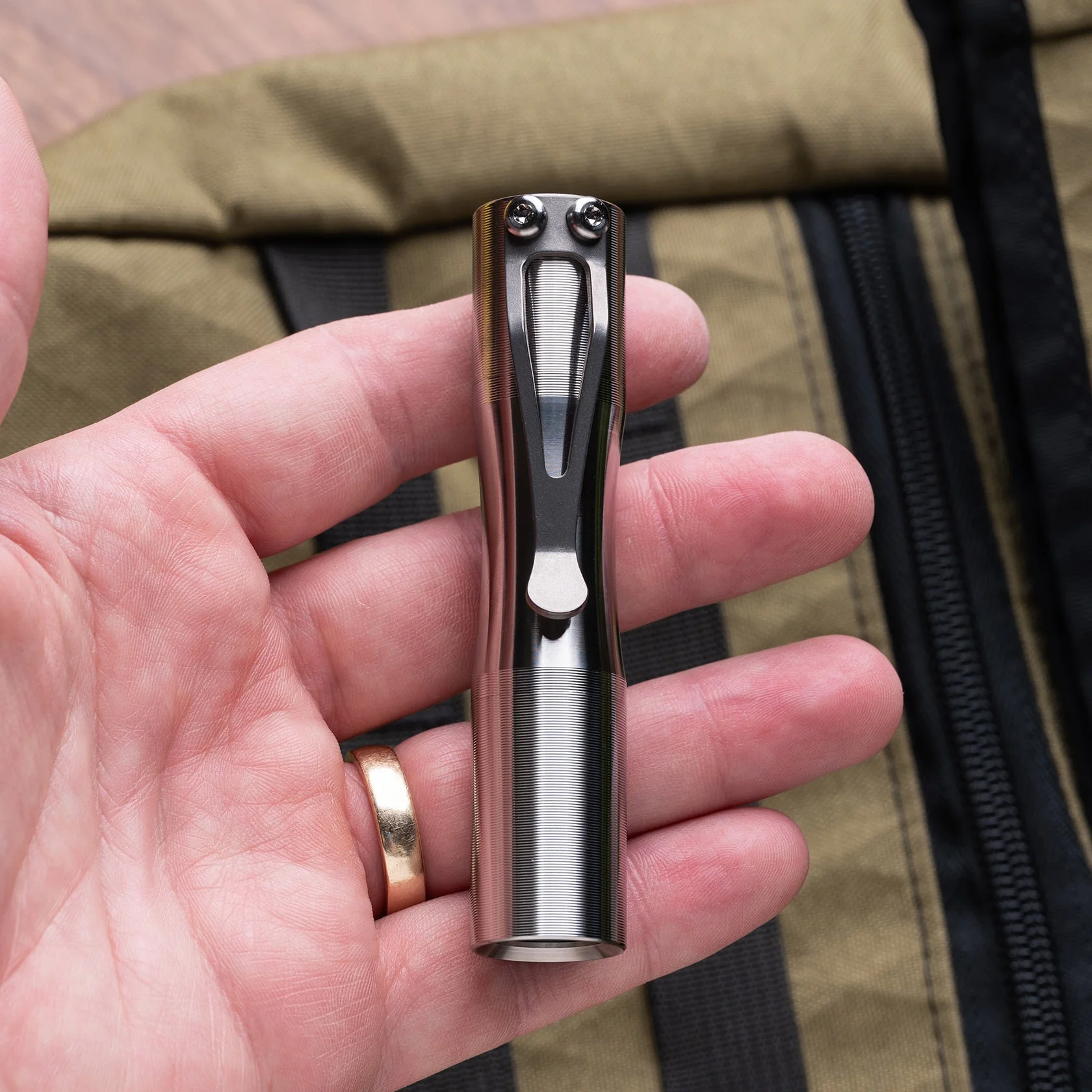 Apollo Titanium Flashlight - Image 2