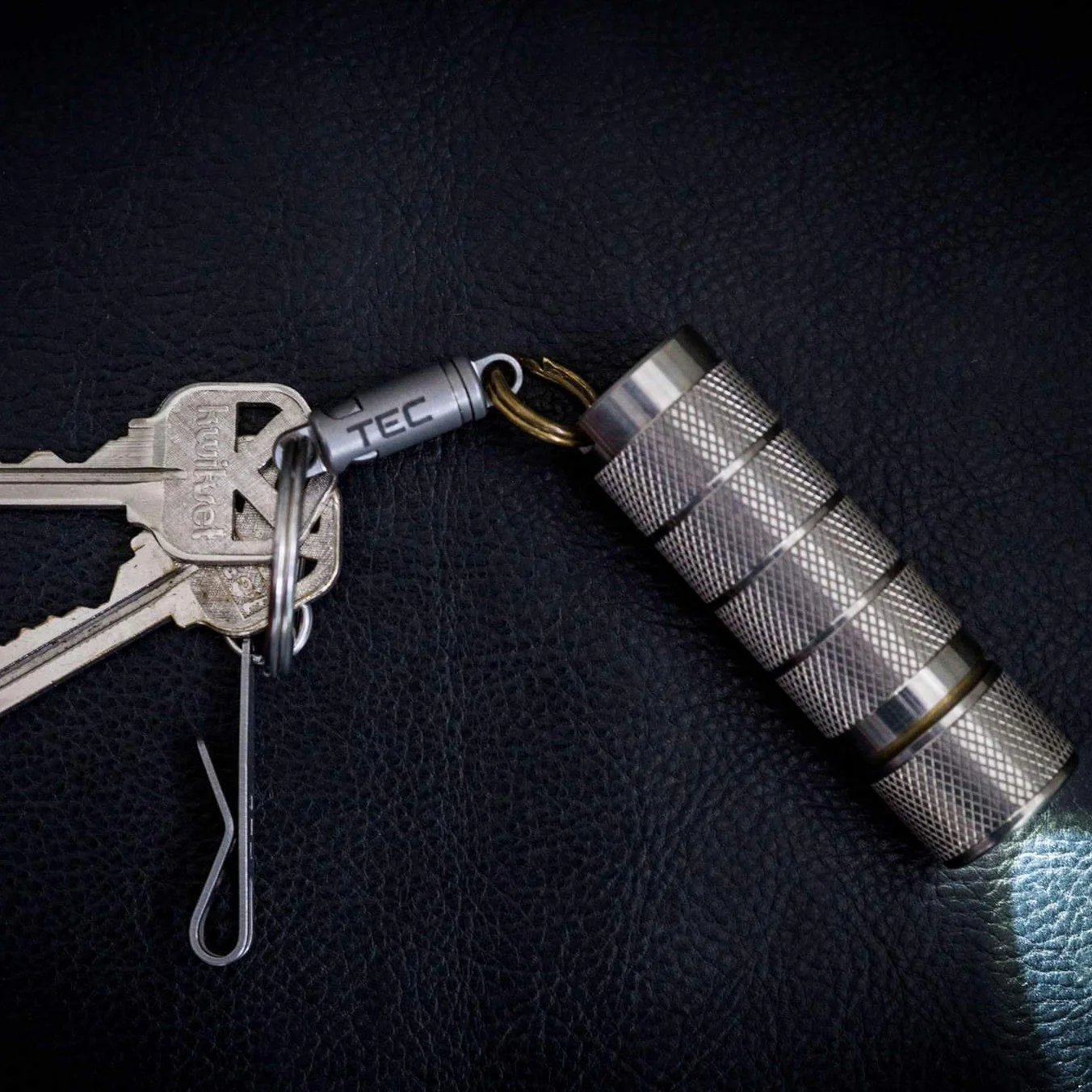 Python-QR Titanium - Image 5